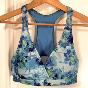 TITLE NINE 🏖 Racerback Swimsuit Top!